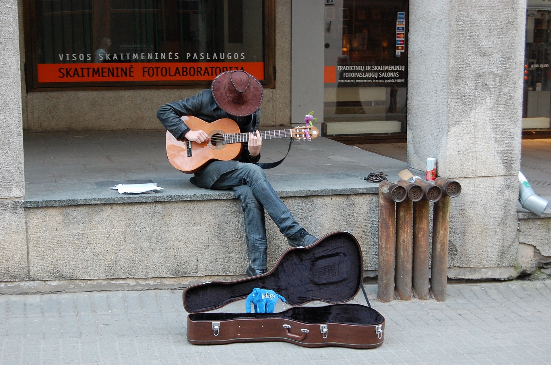 10 Busking Tips That Will Make You Money