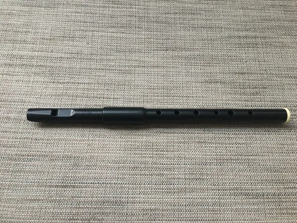 Dixon Polymer High D Tin Whistle Review